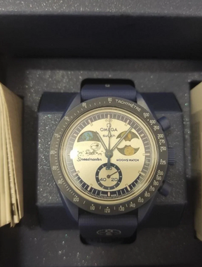 OMEGA x Swatch Mission to Earthphase Moonshine Gold Snoopy Blue